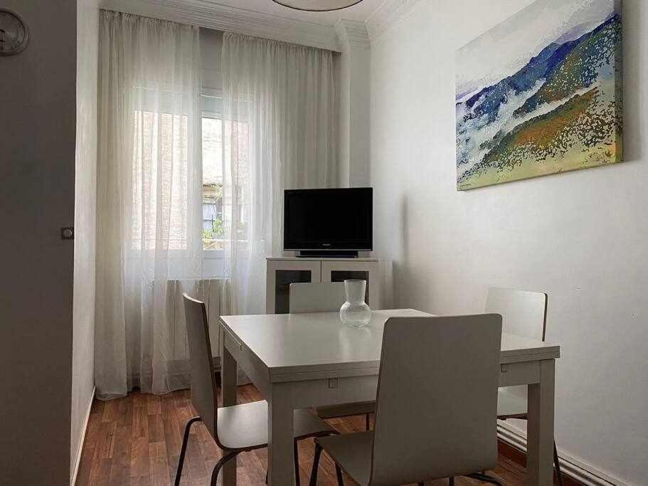 Apartamento Las Murallas بنبلونة المظهر الخارجي الصورة